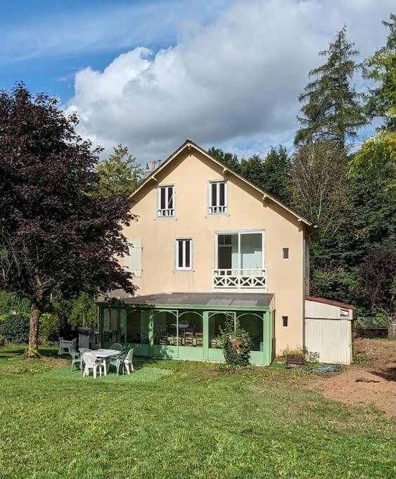 Maison Des Annees 30 - Vic-Sur-Cere - 14 Personnes Kültér fotó
